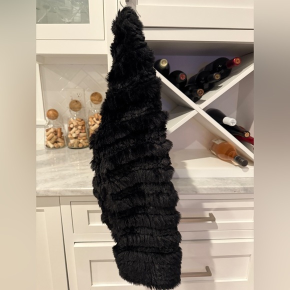 ALICE AND OLIVIA FAWN FAUX FUR JACKET - Picture 7 of 12